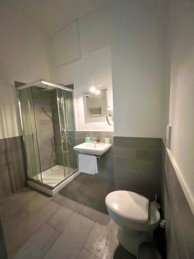 B&B Santi Quattro Al Colosseo Rzym Zewnętrze zdjęcie