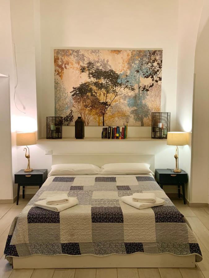 B&B Santi Quattro Al Colosseo Rzym Zewnętrze zdjęcie